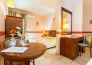23 HOTEL S LUCIA PARGHELIA