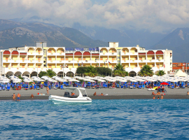 1 HOTEL PARCO DEI PRINCIPI SCALEA