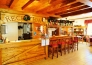 11 HOTEL VESCOVI