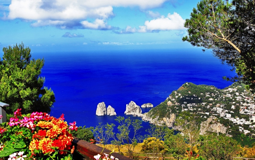 Capri 008