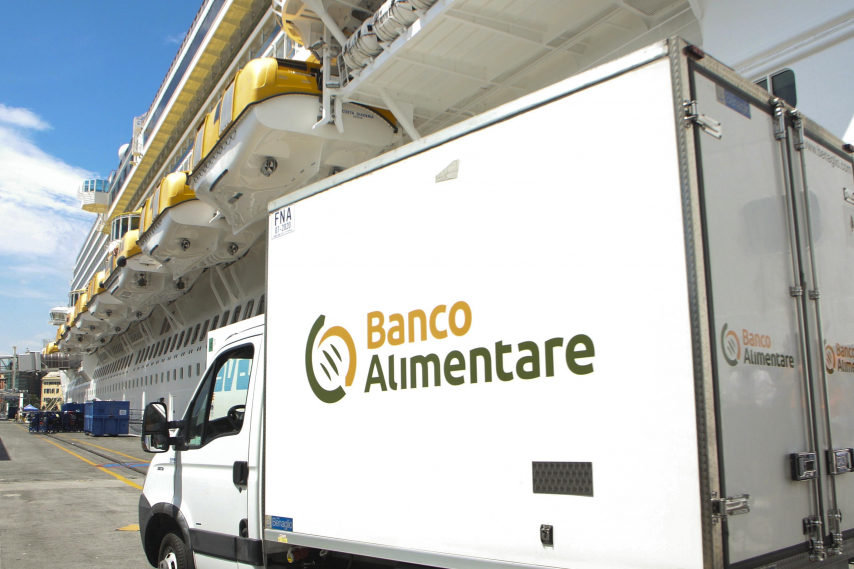 Costa_crociere_e_banco_alimentare_magazine1