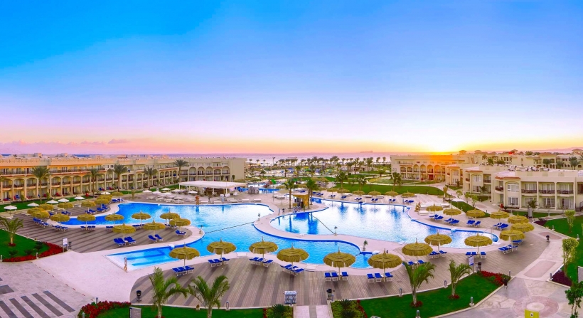 1 ROYAL ALBATROS MODERNA   SHARM