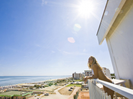 hotel city beach resort   milano marittima 00