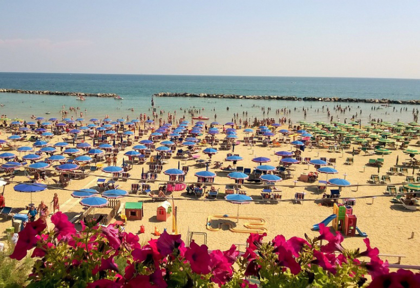 hotel il gabbiano sul mare 00