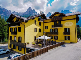 Fratazza Hotel   San Martino di Castrozza   15
