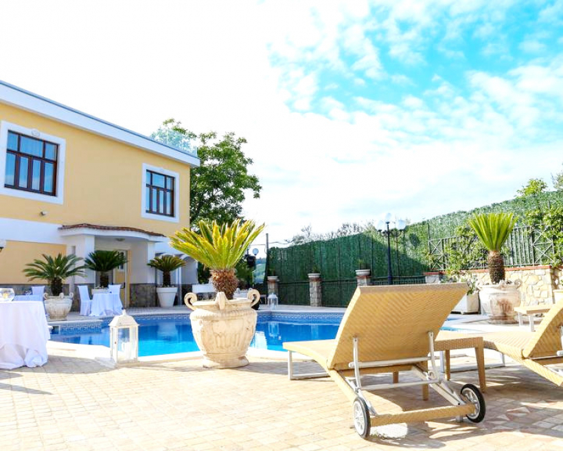 resort san t angelo e spa   pimonte campania   00