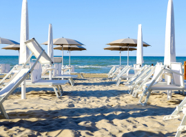 hotel gabbiano   senigallia   00