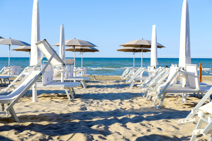 hotel gabbiano   senigallia   00