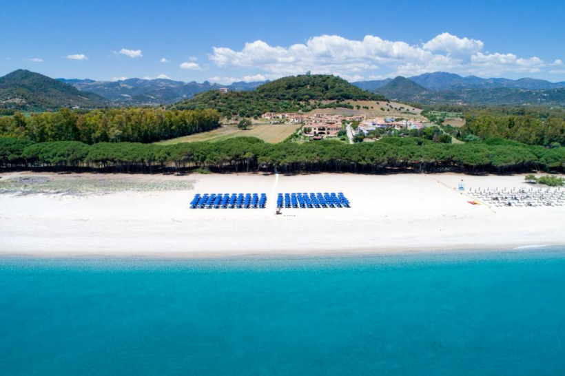 Cala Luas Resort   Marina di Cardedu   31