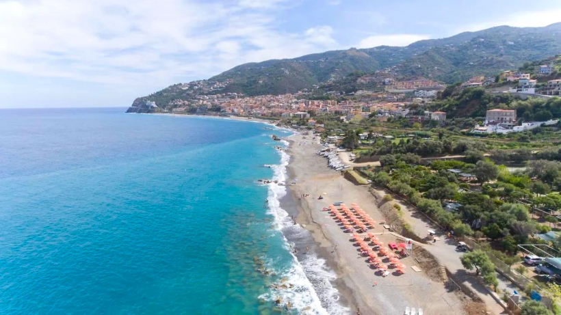1 HOTEL CLUB CALANOVELLAMARE   PIRAINO