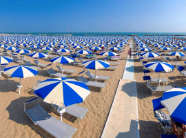 1 HOTEL D ANNUNZIO   CATTOLICA