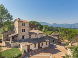 1 HOTEL BORGO PULCIANO   MONTONE