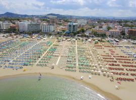 1 HOTEL NETTUNO   CATTOLICA