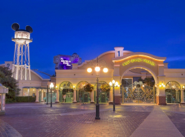 1 disneys hotel cheyenne