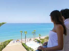 Copertina hotel za maria   caronia 00